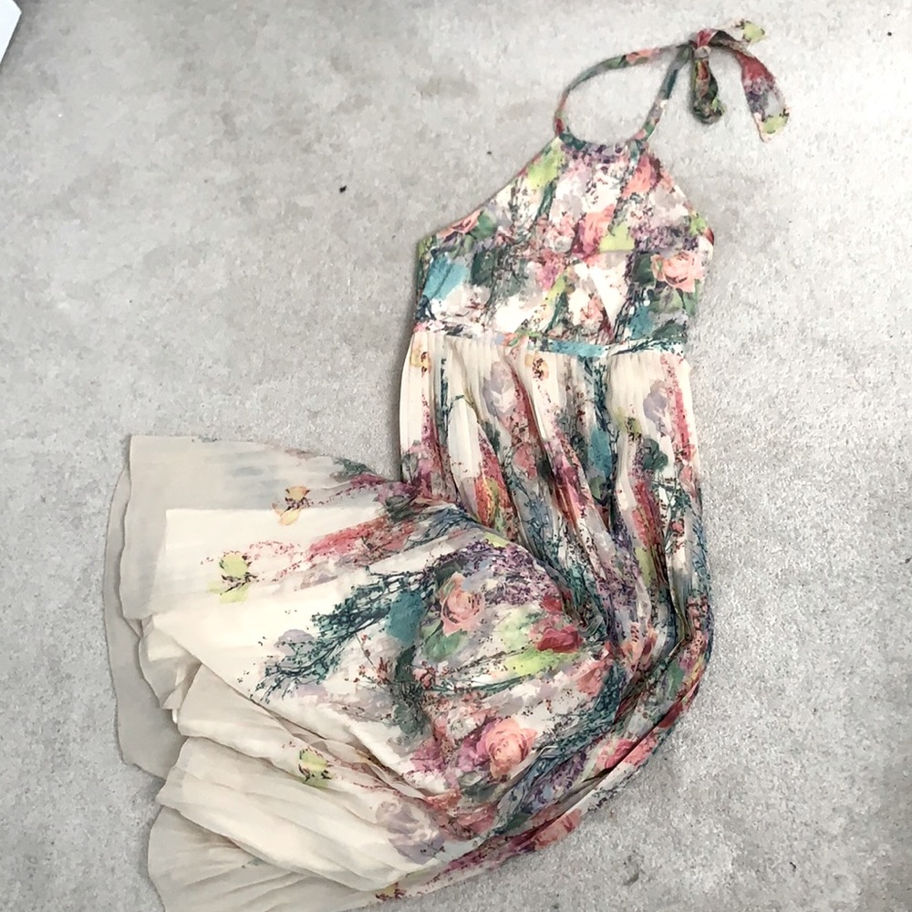 New with tags M/L Akira floral pleasured halter maxi dress